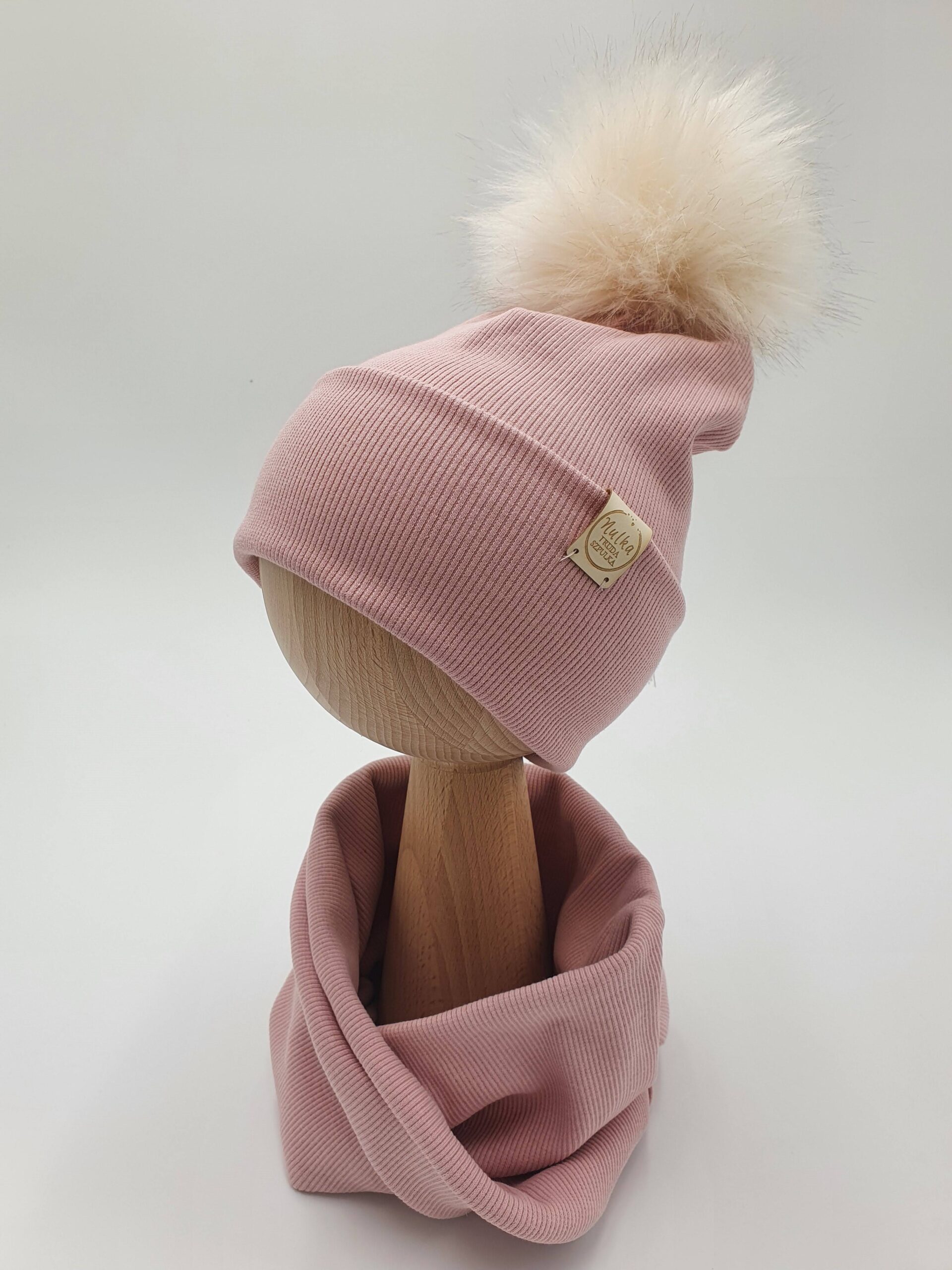 Czapka z pomponem waniliowym z kominem prążkowana dla dziewczynki pastelowy róż