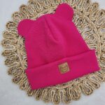 Czapka z uszkami dla dziewczynki prążkowana fuksja