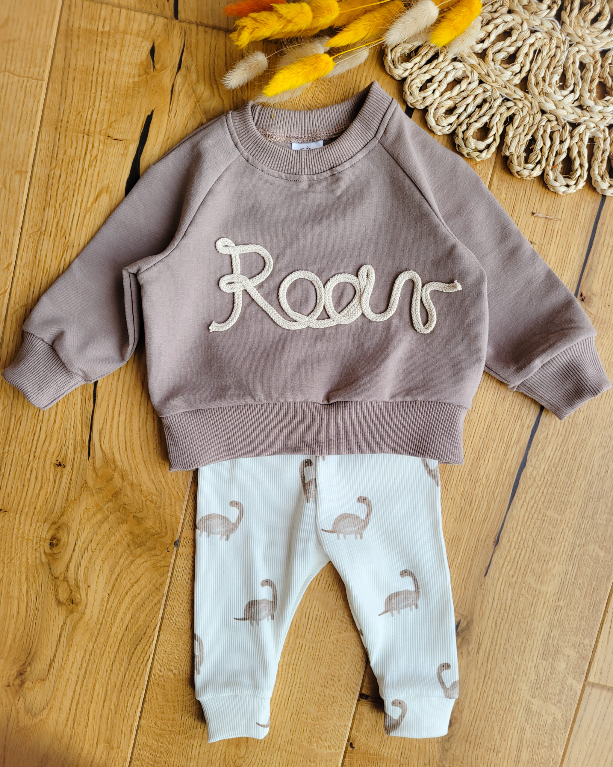 Bluza dziecięca roar i legginsy prążkowane