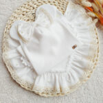 Komplet dla dziewczynki z koronką ecru