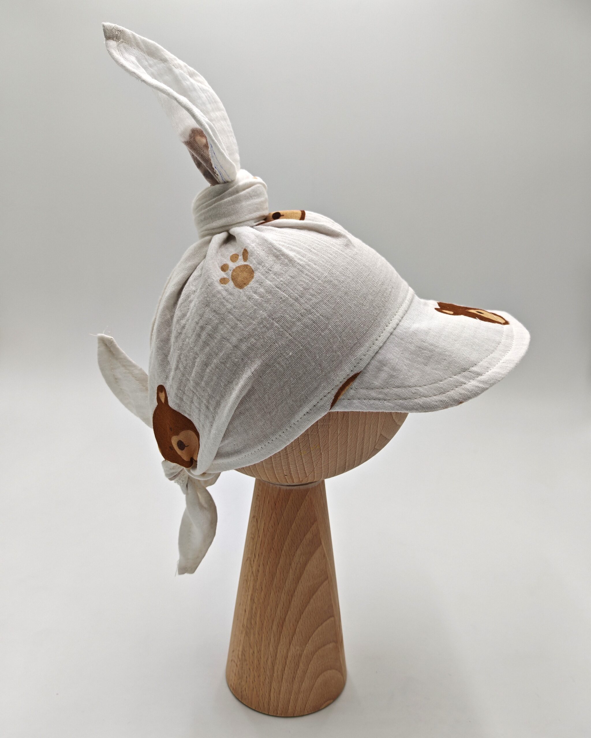 Wiązana chustka muślinowa dla chłopca Misie i łapki