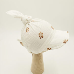 Chusta z daszkiem wiązana supełek psie łapki