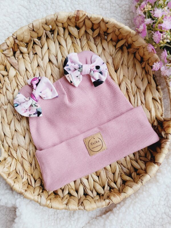 Czapka-dla-dziewczynki-z-kokardkami-Minnie-brudny-roz-scaled-1.jpg Czapka-dla-dziewczynki-z-kokardkami-Minnie-brudny-roz-scaled-1.jpg