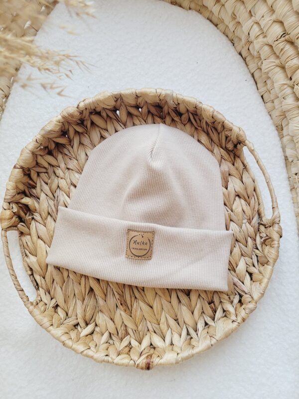 Czapka prążkowana wywijana jasny beż