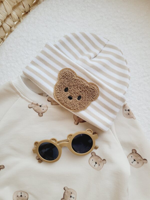 Czapka prążkowana z misiem