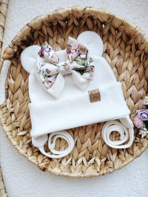Czapka-wiazana-dla-dziewczynki-dalie-ecru-scaled-1.jpg