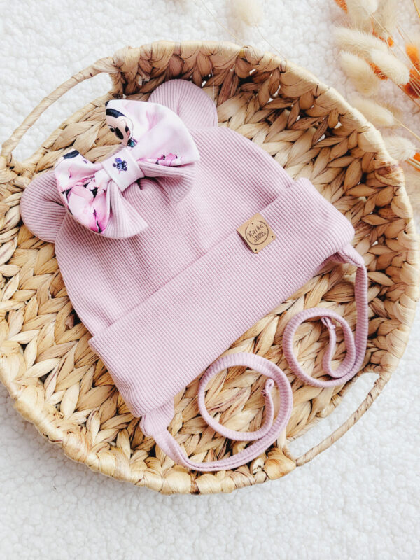 Czapka-wiazana-dla-dziewczynki-z-uszkami-i-kokarda-Minnie-pastelowy-roz-scaled-1.jpg