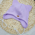 Czapka-wiazana-z-uszami-kotka-prazkowana-lawendowa-scaled-1.jpg
