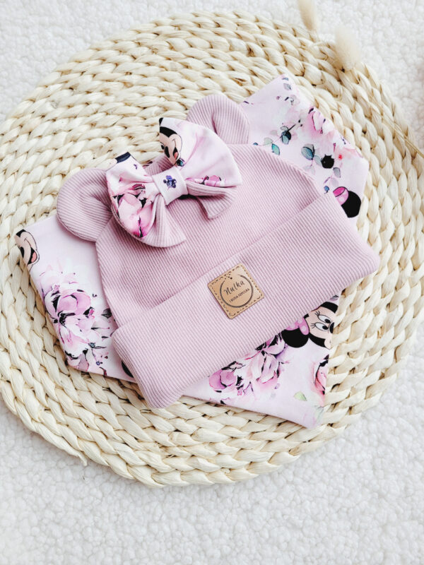 Czapka-z-uszkami-i-kokardka-Minnie-chusta-mini-dla-dziewczynki-pastelowy-roz-scaled-1.jpg