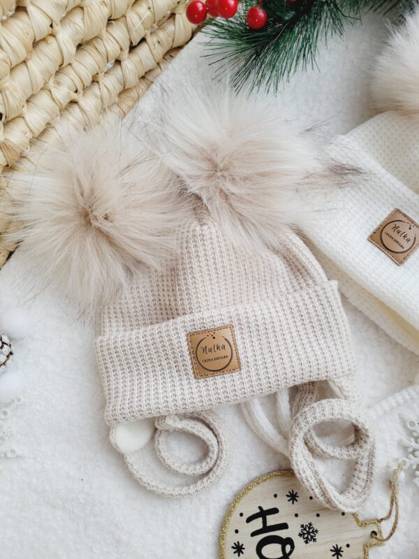 Czapka-zimowa-wiazana-jasny-bez-pompony-bez-palony-jasny-scaled-1.jpg