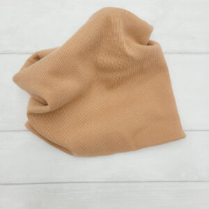 Komin prążkowany dziecięcy karmel