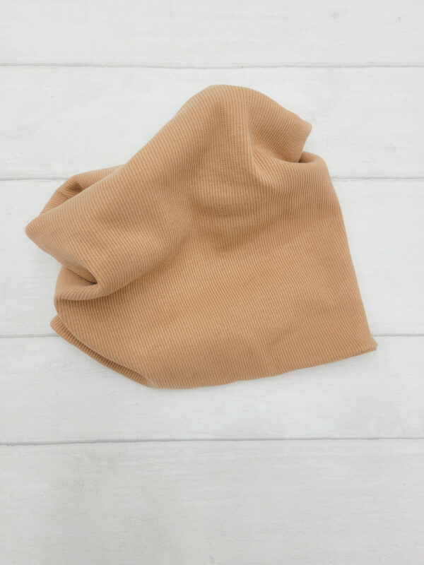 Komin prążkowany dziecięcy karmel