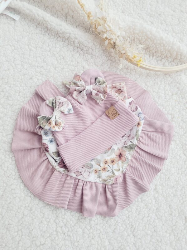 Komplet-dla-dziewczynki-z-kokardkami-Purple-Garden-pastelowy-roz-scaled-1.jpg