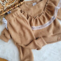 Komplet sweterkowy dla dziewczynki karmel