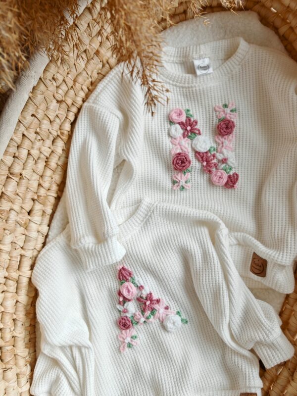 Swetereki dla dziewczynki ecru