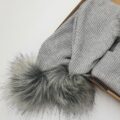 Szalik-zimowy-jasny-szary-melanz-z-szarymi-pomponami-scaled-1.jpg