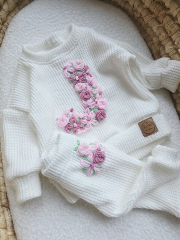 Komplet dla dziewczynki z hatem ecru